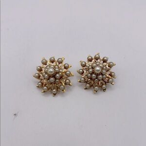 Vintage Judy Lee Starburst Clip On Earrings Faux Pearl Gold Tone Jewelry Elegant